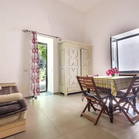 Bougainville Apartmán